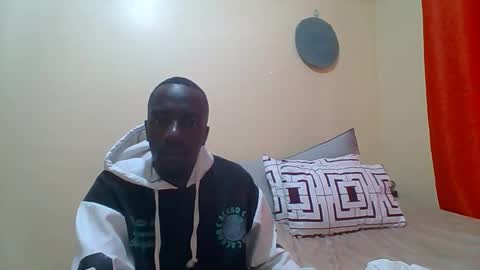 Zlatann2012 online show from 10/23/25, 08:35