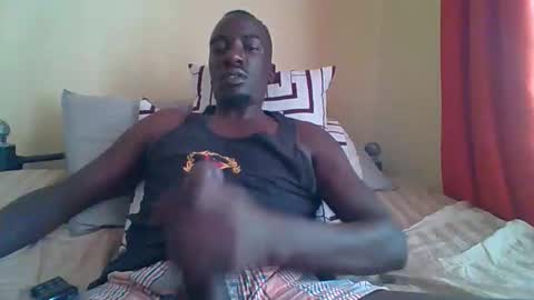 Zlatann2012 online show from 11/06/25, 09:32