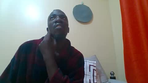 Zlatann2012 online show from 12/17/25, 09:43