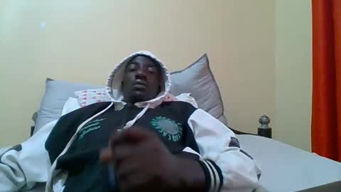 Zlatann2012 online show from 01/17/26, 05:45