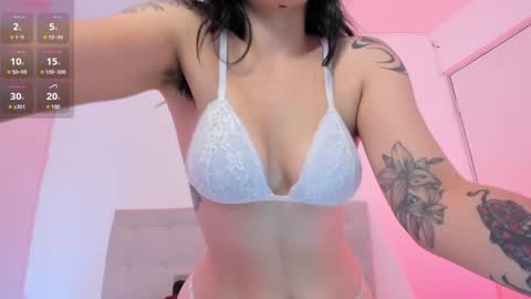 zoe online show from 12/19/24, 01:51