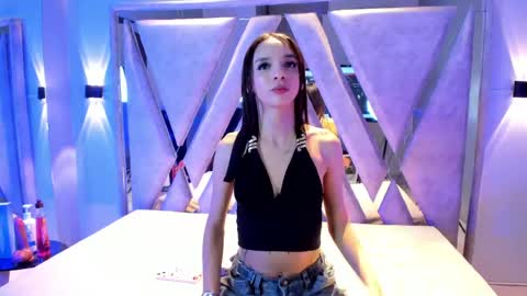 Zoe online show from 05/06/26, 03:57