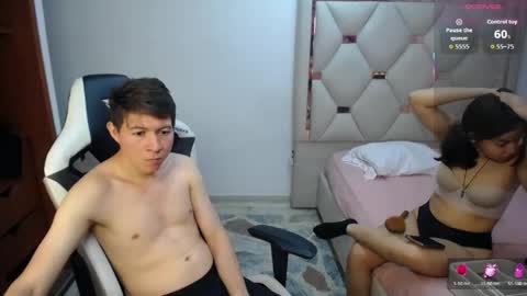 Snapshot of zoe_and_jackk_ chatting on 05/18/26, 08:36 ZOE AND JACK online show from 05/18/26, 08:36