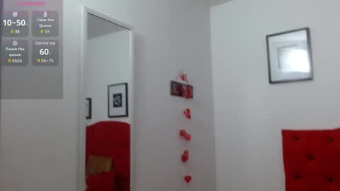 Snapshot of zoe_cutex chatting on 01/26/25, 09:51 Zoe online show from 01/26/25, 09:51