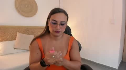 Zoe  online show from 06/02/26, 12:29