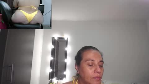 zoe hotxxx online show from 11/23/25, 11:59