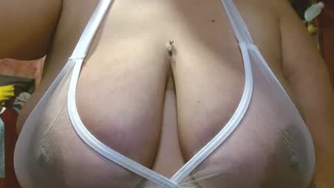 Snapshot of zoe_hotxxx chatting on 07/08/26, 02:38 zoe hotxxx online show from 07/08/26, 02:38