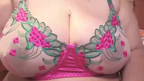 Snapshot of zoe_hotxxx chatting on 07/31/26, 02:55 zoe hotxxx online show from 07/31/26, 02:55