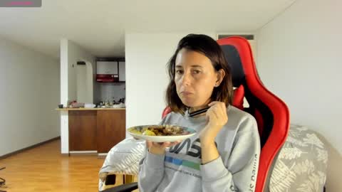 ZOE online show from 12/06/24, 12:34