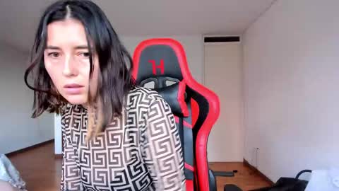 ZOE online show from 02/19/25, 10:31