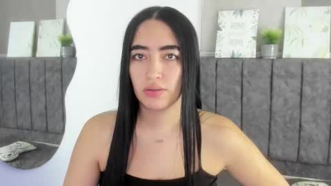 Snapshot of zoe_jones7 chatting on 01/18/26, 02:37 zoe_jones7 online show from 01/18/26, 02:37