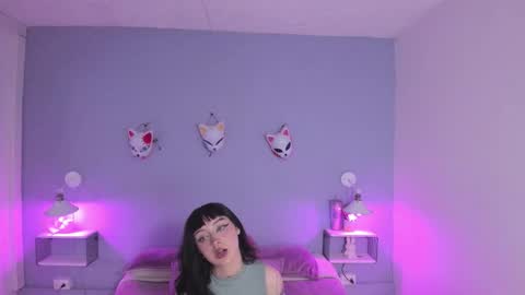 Snapshot of zoe_lynch_ chatting on 09/29/25, 11:37 Zoe Lynch online show from 09/29/25, 11:37