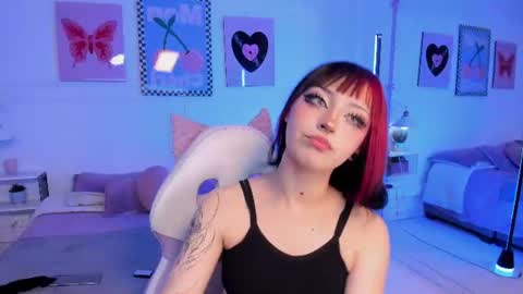 Zoe Lynch online show from 06/26/26, 12:20