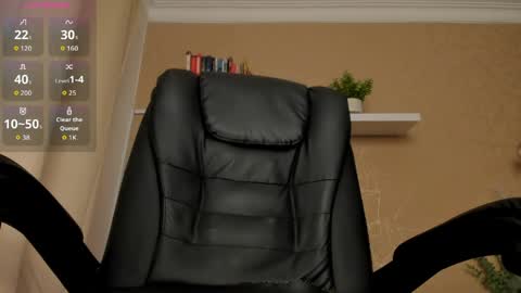 zoe_millerx online show from 06/06/26, 12:21