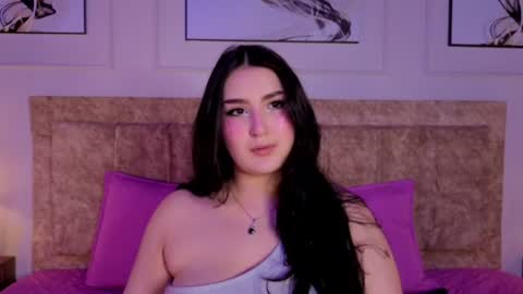 zoe_moon__ online show from 07/10/26, 11:57