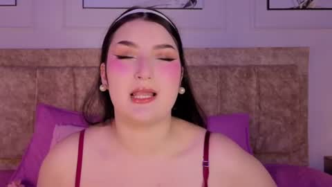 zoe_moon__ online show from 07/27/26, 11:39