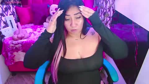 Snapshot of zoe_naughty22 chatting on 04/29/26, 03:32 zoe_naughty22 online show from 04/29/26, 03:32