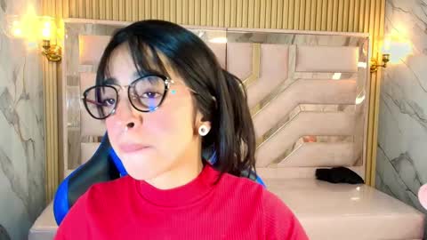 Zoe  online show from 09/18/25, 03:08