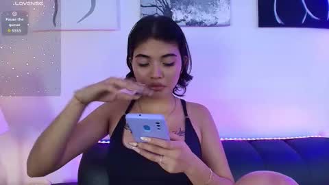 Zoe online show from 09/25/25, 04:38