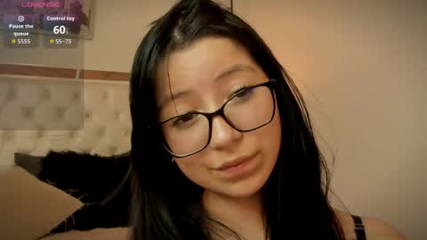 Zoe online show from 05/27/26, 09:23