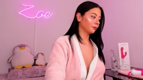 zoecams online show from 02/09/26, 04:44