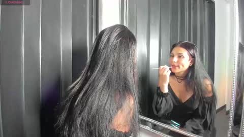 Snapshot of zoeconti chatting on 02/14/26, 02:52 Zoe online show from 02/14/26, 02:52