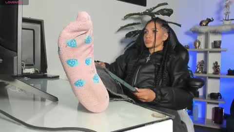 Snapshot of zoeconti chatting on 03/16/26, 03:12 Zoe online show from 03/16/26, 03:12