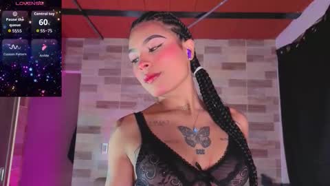 Snapshot of zoee_dolcee chatting on 02/13/26, 08:38 Catt online show from 02/13/26, 08:38