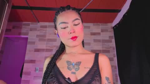 Snapshot of zoee_dolcee chatting on 02/14/26, 10:39 Catt online show from 02/14/26, 10:39