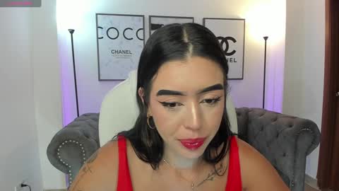 Snapshot of zoee_jackson chatting on 02/03/25, 06:49  zoee jackson online show from 02/03/25, 06:49