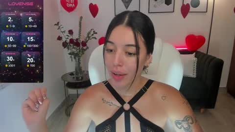Snapshot of zoee_jackson chatting on 02/17/25, 06:59  zoee jackson online show from 02/17/25, 06:59