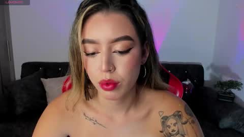  zoee jackson online show from 11/21/25, 02:21