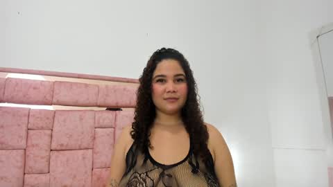 zoee online show from 12/24/24, 03:16