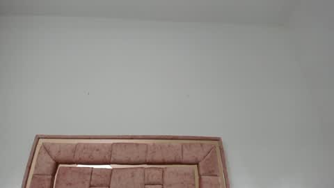 zoee online show from 12/26/24, 06:52