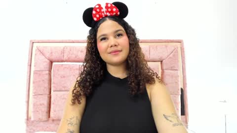 zoee online show from 01/23/25, 09:29