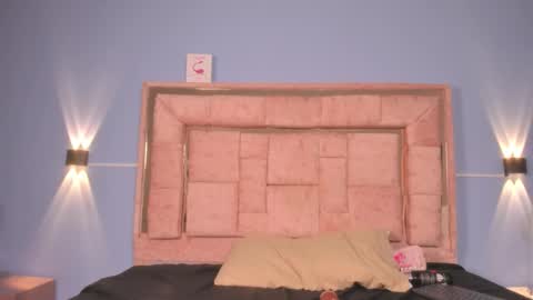 zoee online show from 09/10/25, 09:04