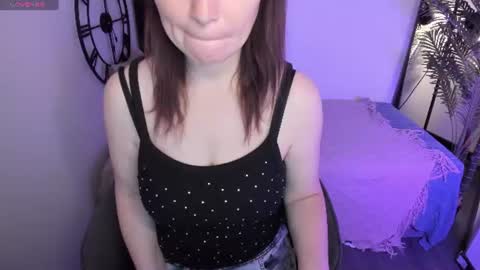 Zoe online show from 07/24/26, 06:00