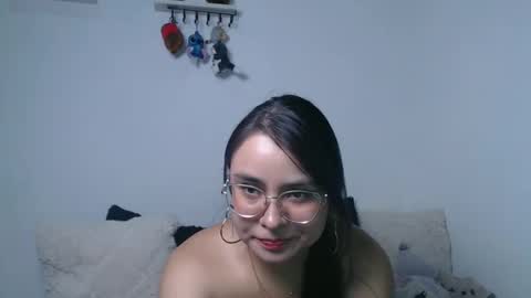 Snapshot of zoeeeth__ chatting on 05/09/26, 03:23 Zoe online show from 05/09/26, 03:23