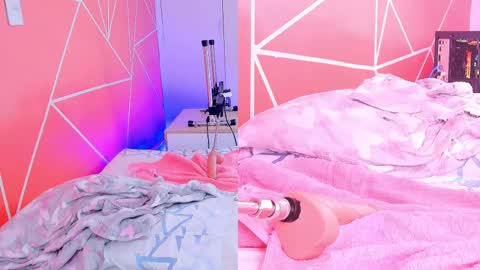    online show from 02/26/25, 04:03