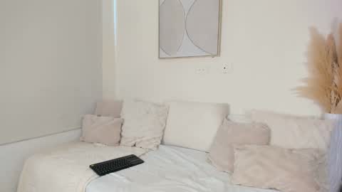 zoegarner10 online show from 12/22/25, 07:11