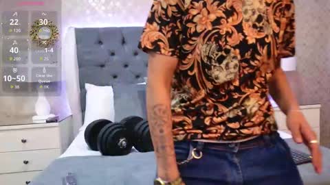 Zoe Krug online show from 12/15/25, 11:36