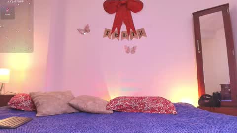 Snapshot of zoemonroe7 chatting on 03/26/26, 11:38 lia monroe online show from 03/26/26, 11:38