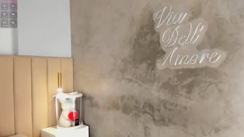 Zoe online show from 01/13/26, 10:04