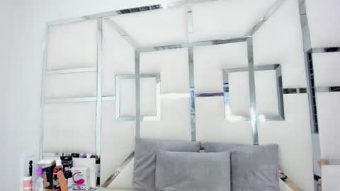 ZoeSwam online show from 03/01/25, 06:21