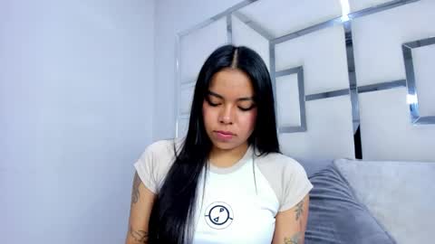 ZoeSwam online show from 10/11/25, 01:20