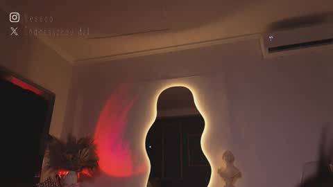 zoevidal_ online show from 02/07/26, 12:09