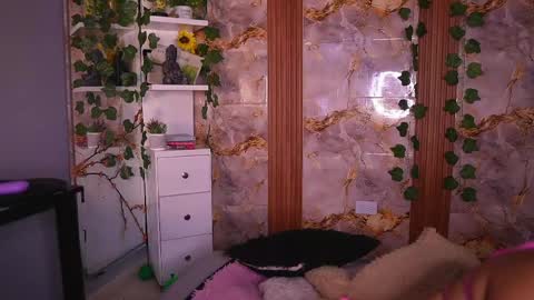 zoey fox  online show from 05/03/26, 02:17