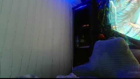 Snapshot of zoeyportland chatting on 07/02/26, 07:53 Zoey Portland online show from 07/02/26, 07:53