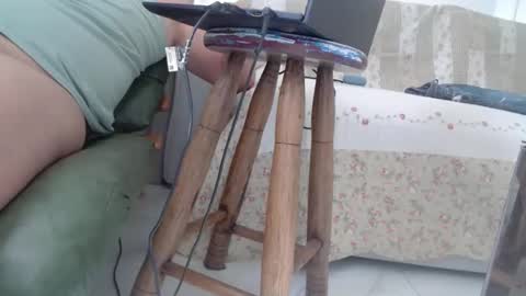 zohan100 online show from 12/17/24, 02:44