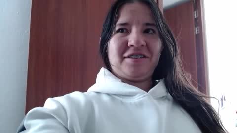 zohe online show from 01/19/25, 02:28